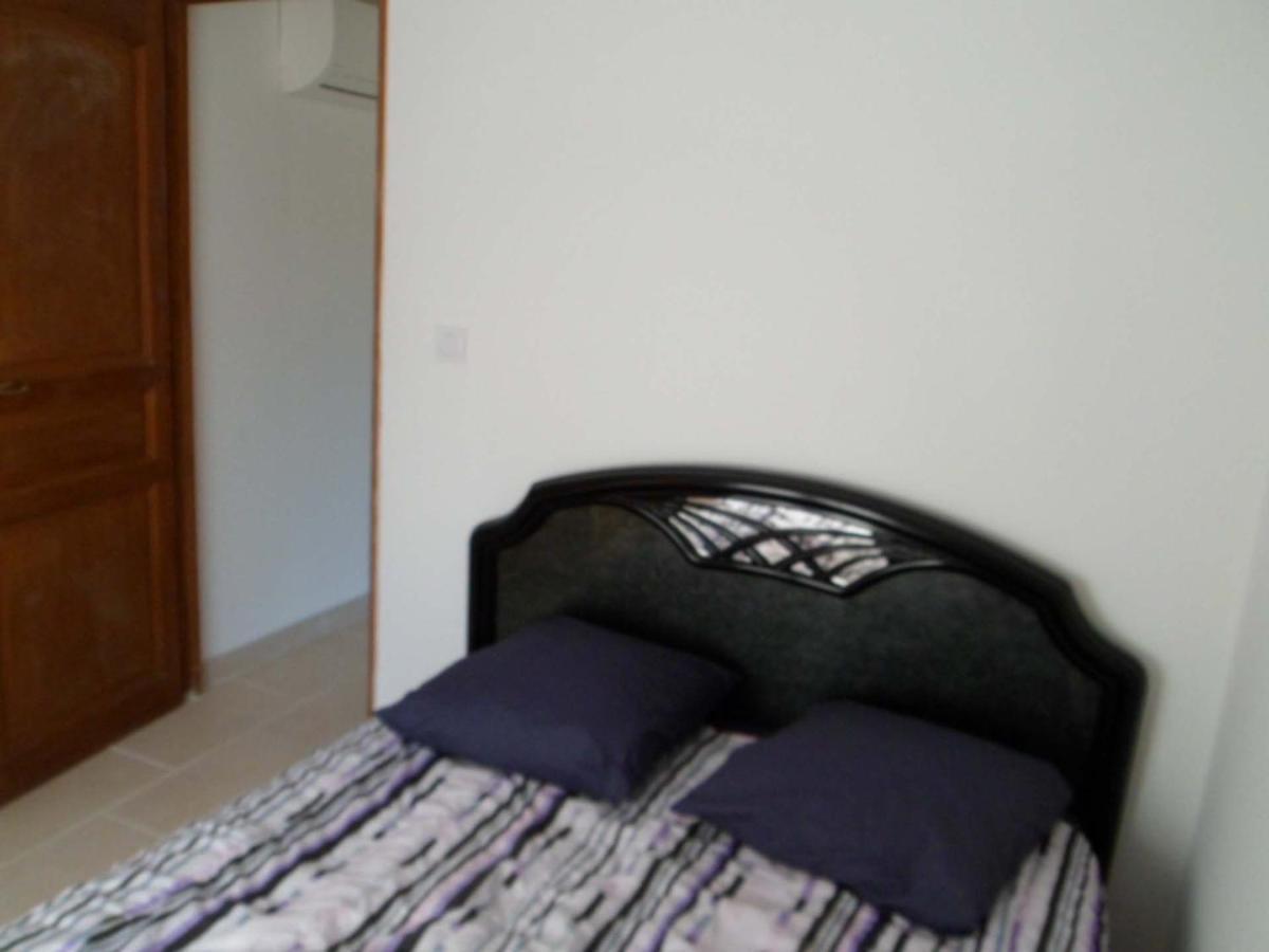 Chambres Chez L'Habitant Claviers Esterno foto