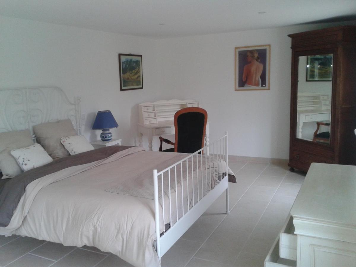 Chambres Chez L'Habitant Claviers Esterno foto